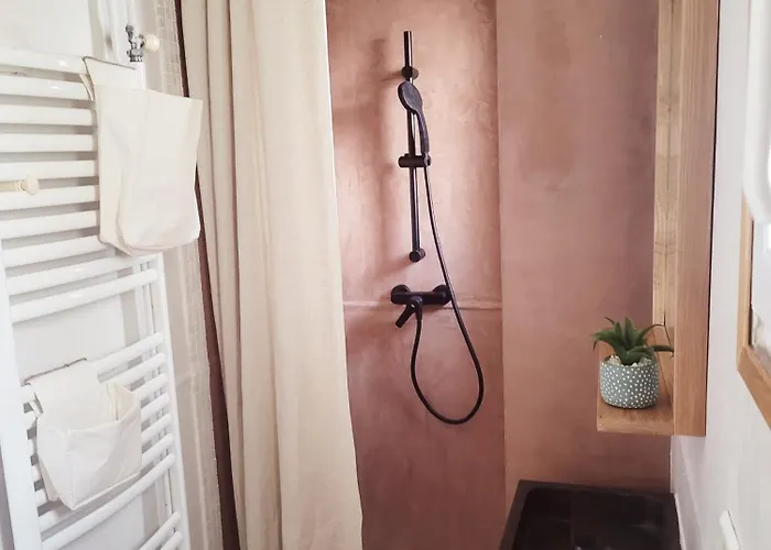 La Petite Escale Nyaraló *